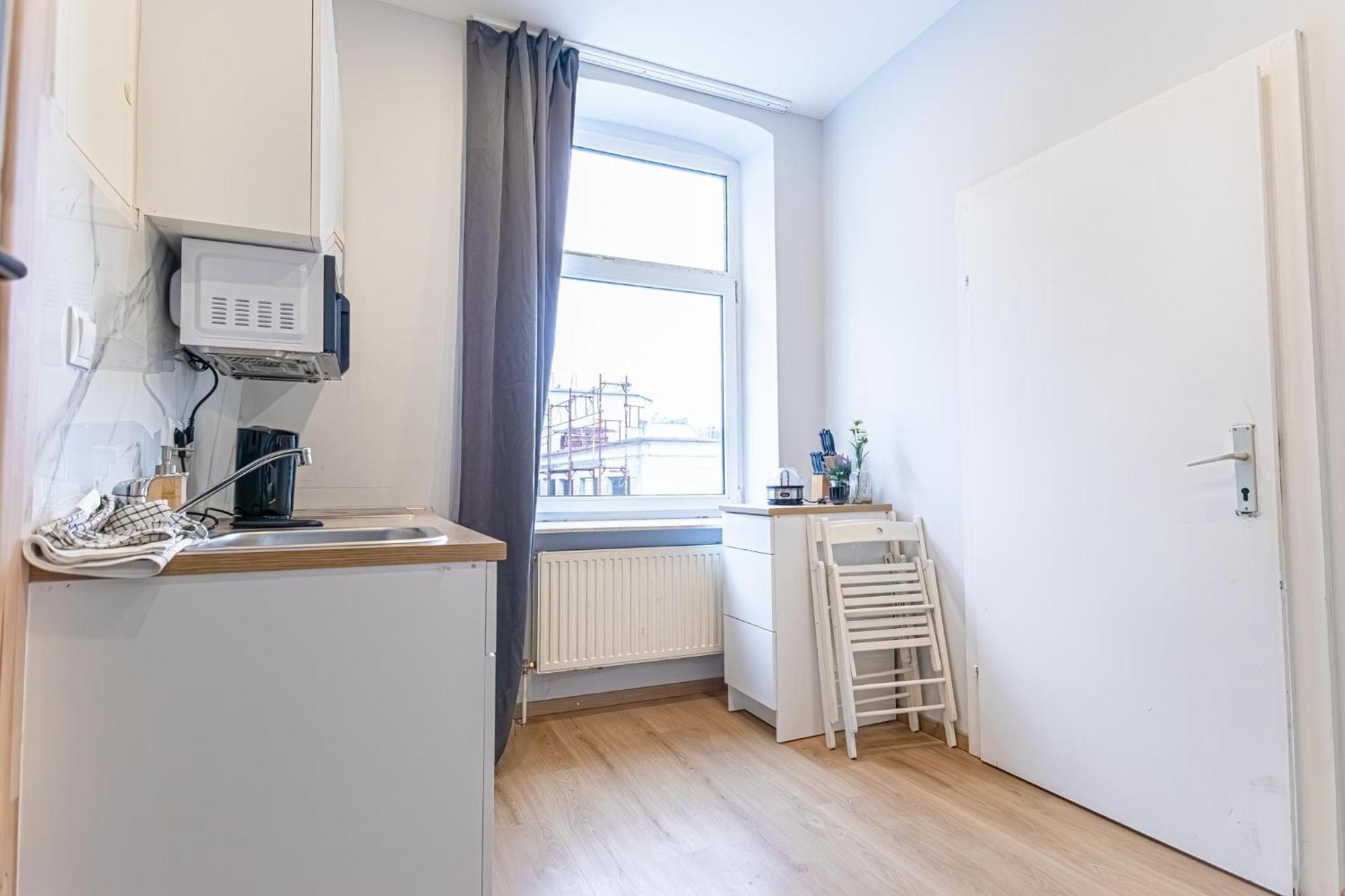 Spacious Shared Apartment Schoenbrunn Wien Exterior foto