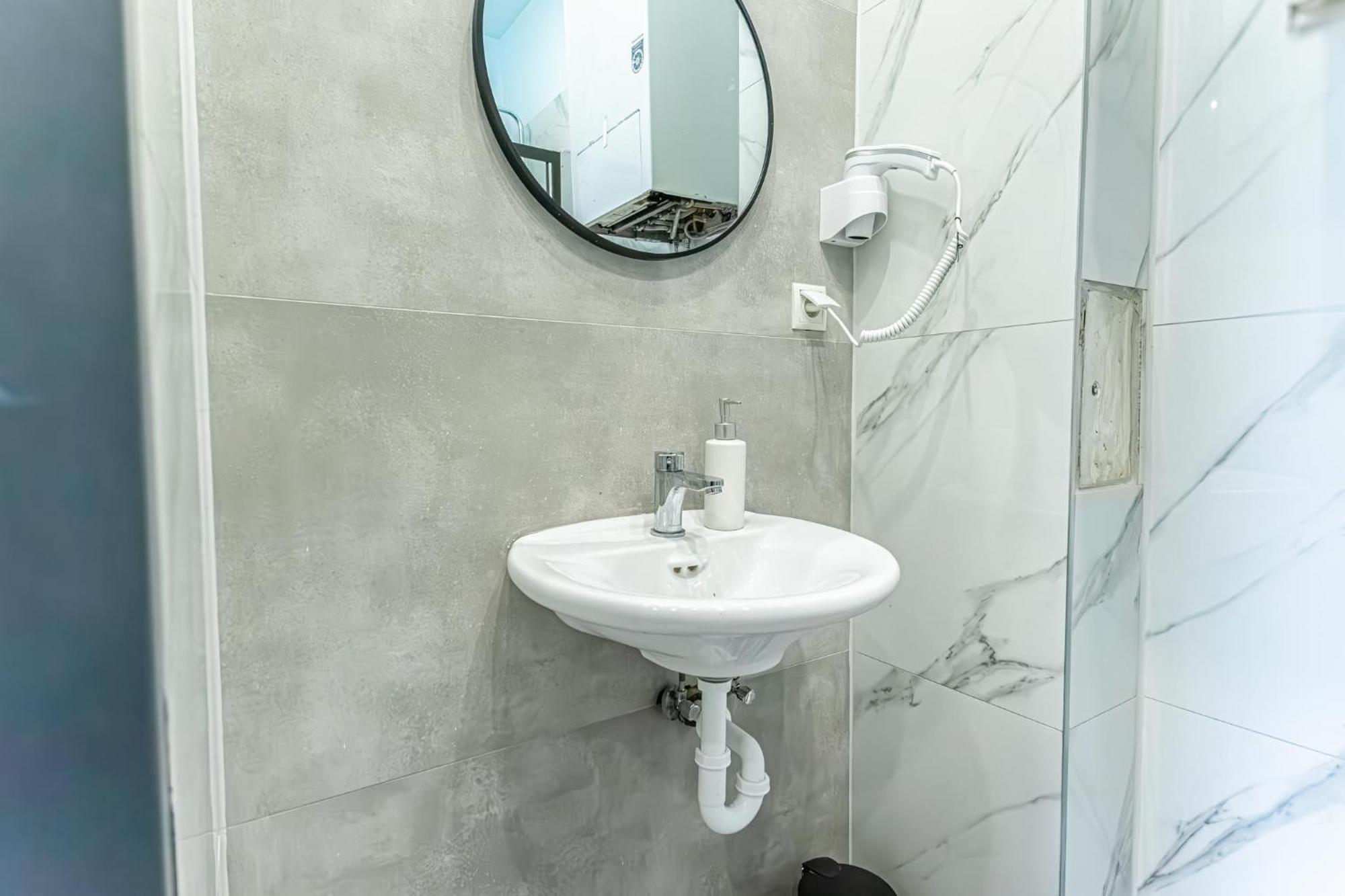 Spacious Shared Apartment Schoenbrunn Wien Exterior foto