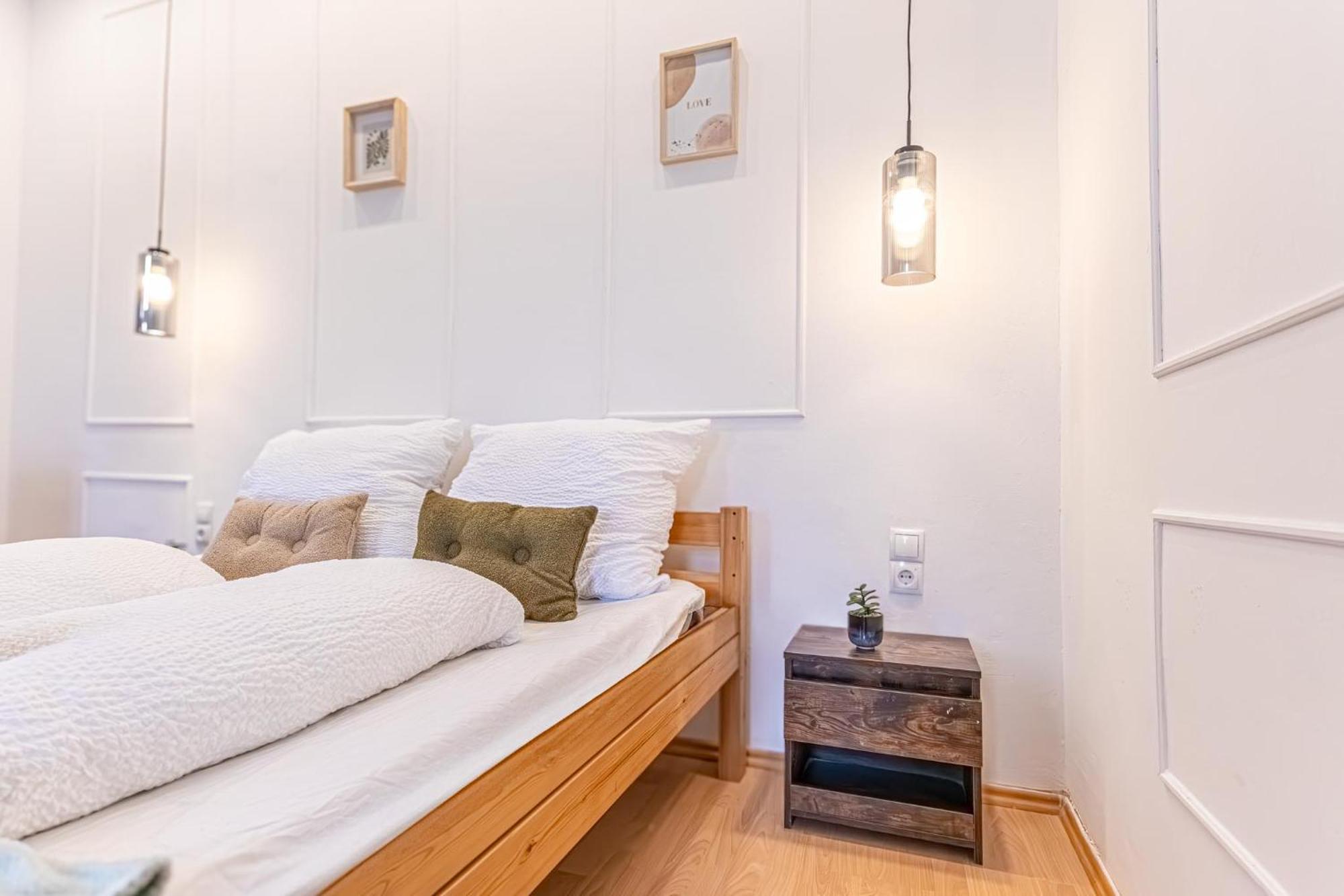 Spacious Shared Apartment Schoenbrunn Wien Exterior foto